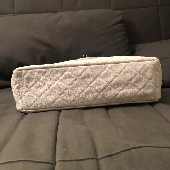 Chanel classic flap Jumbo - Picture 3 of 8